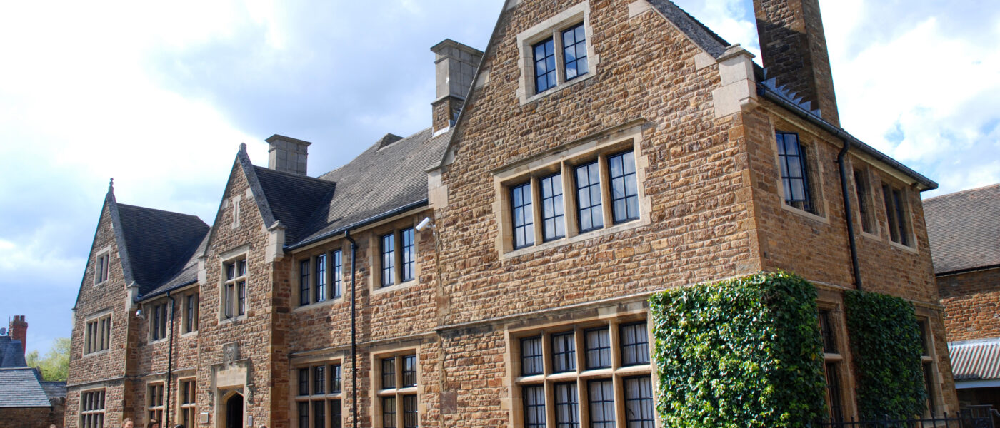 Moulton College West Street Entrance