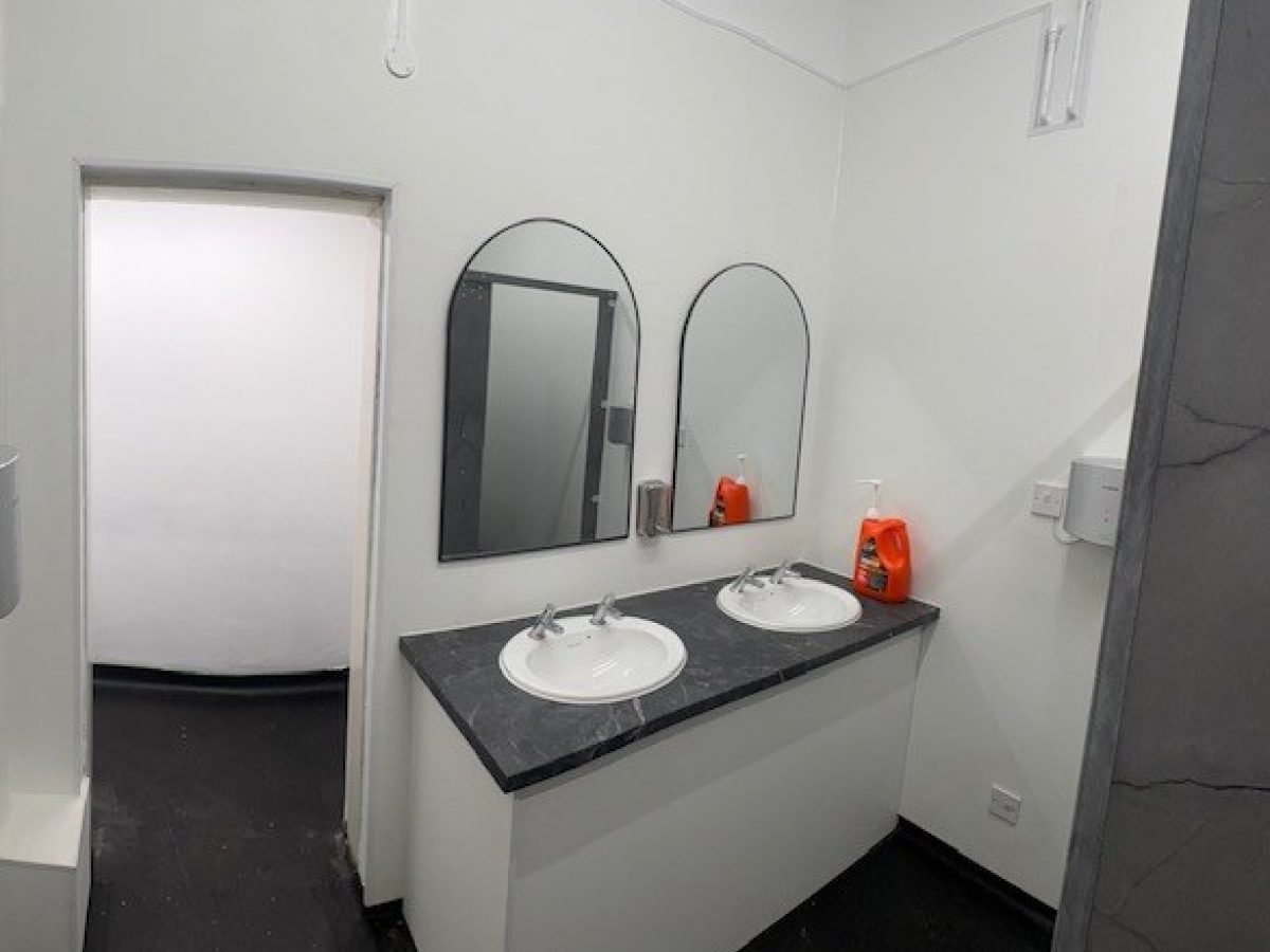 Washroom basins refurbished by students from Moulton College