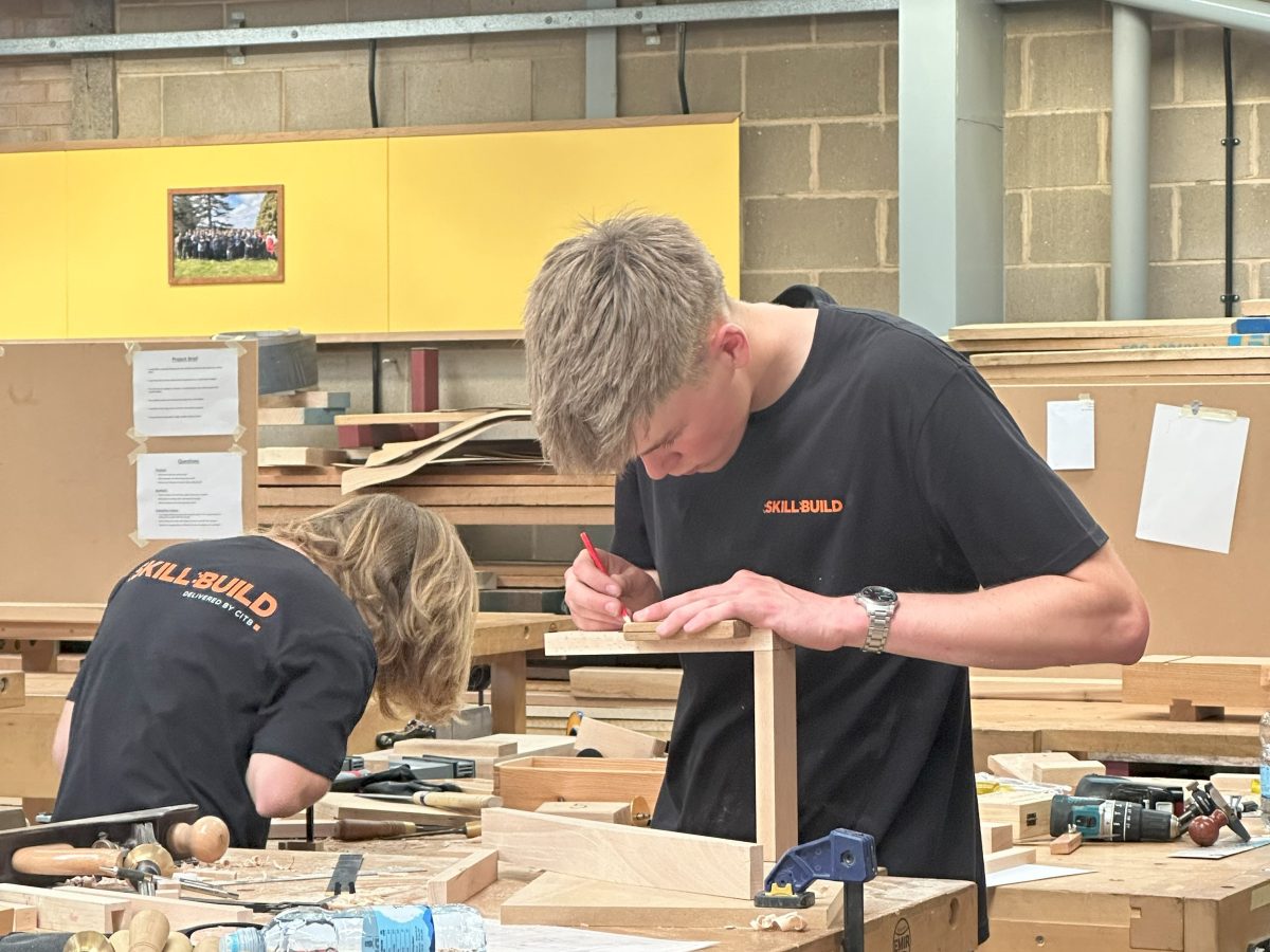 Skillbuild carpentry contestants