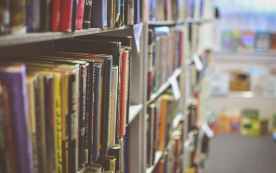 Library -9C3Tmxwqjq